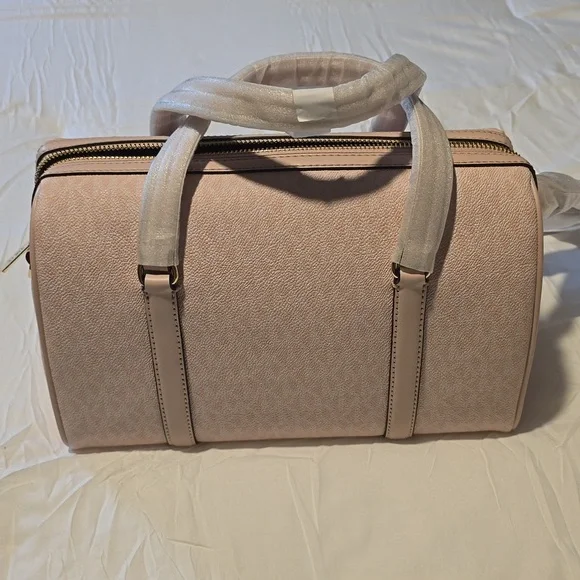 NWT Michael Kors light powder blush Medium Duffle bag purse satchel  💗 MK - Picture 5 of 9